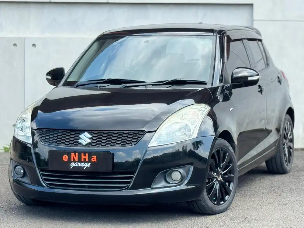 Plat H.. Suzuki Swift GX 1.4 Automatic 2014.. eNHa garage Semarang..