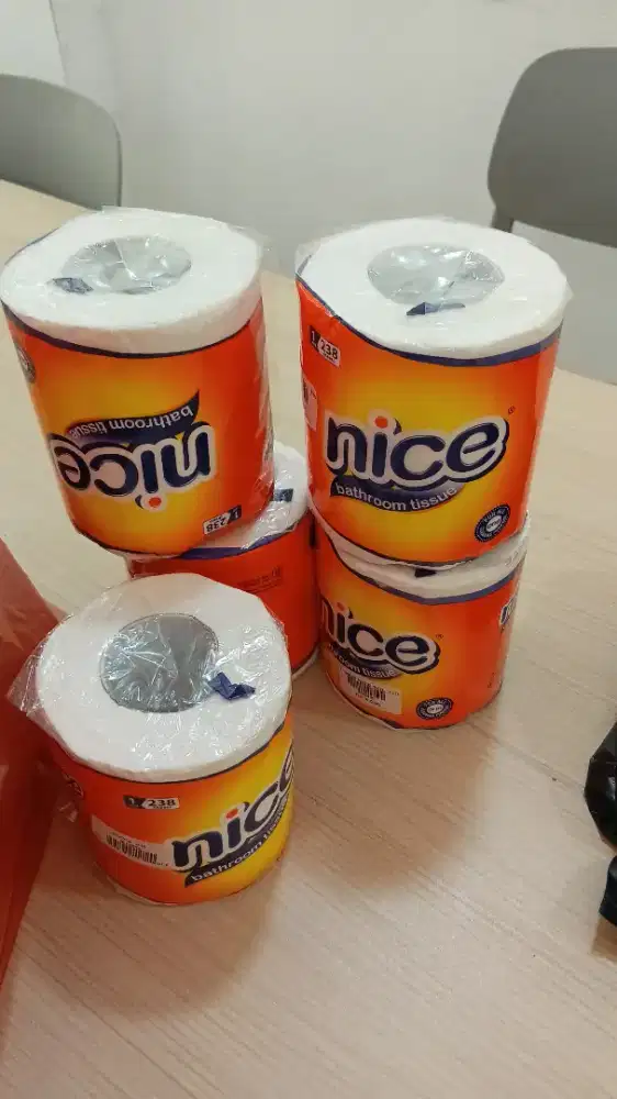 Urgent kasir wanita berpengalaman untuk di rumah makan non halal