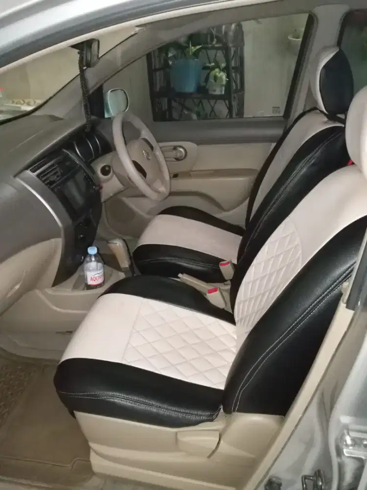 Foto Sale Nissan Grand Livina 1.5 XV AT 2008