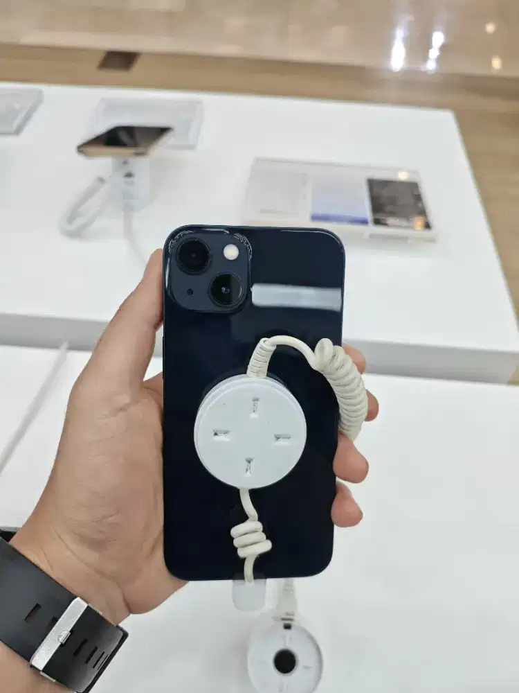 Promo spesial iPhone 13 128GB