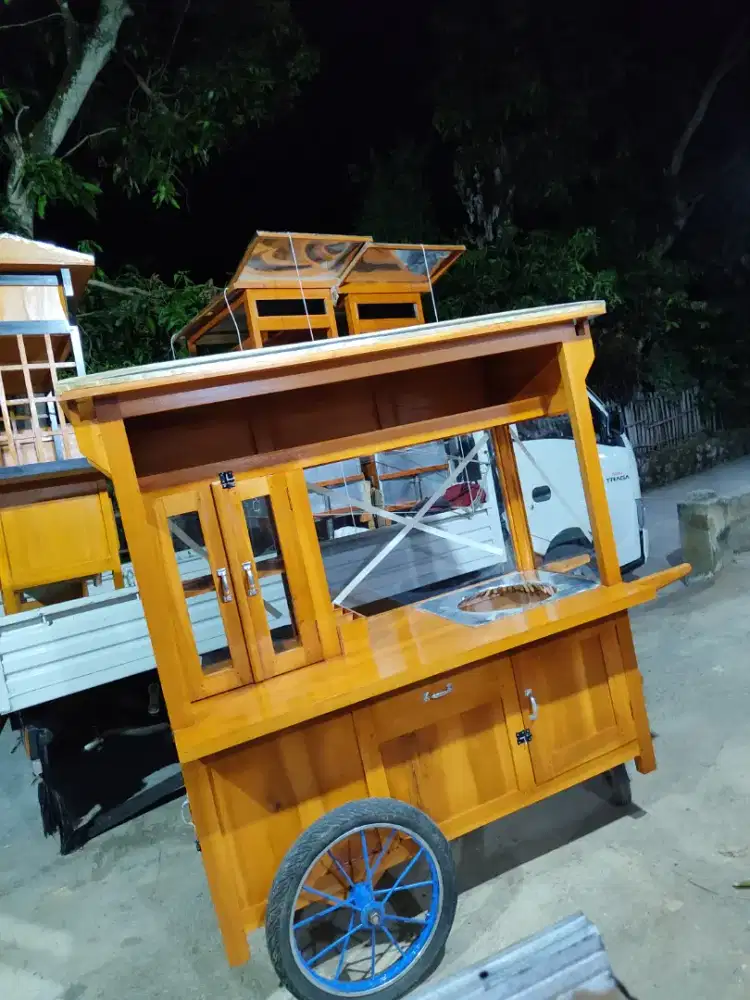 Gerobak Angkringan jg Melayani Pesanan Grobak Bakso Mie Bubur Sate dlL