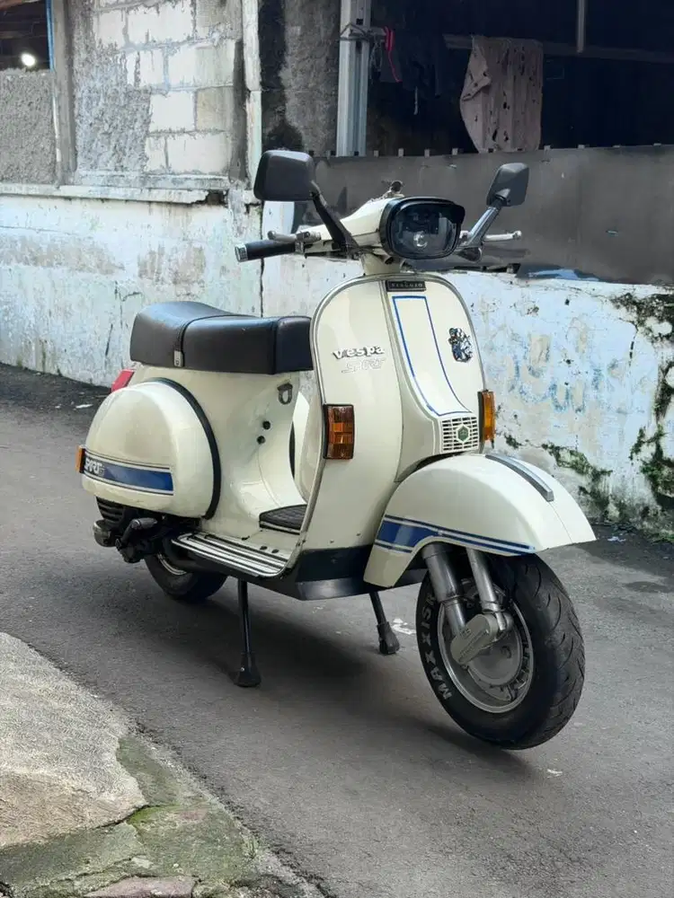VESPA PX 1984 PAJAK HIDUP ASLI PUTIH