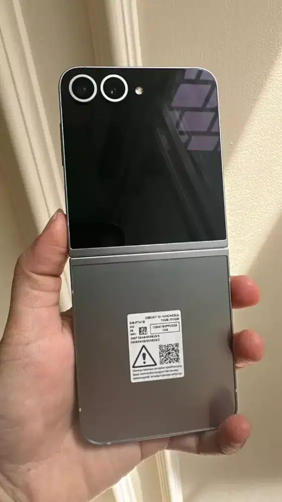 Samsung flip 6 512