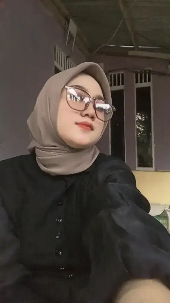 MENCARI PEKERJAAN ART 1 RUMAH BERDUA