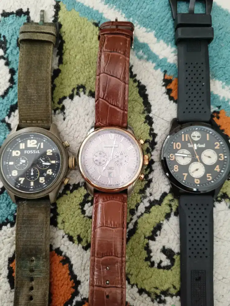 Jam tangan Fossil, Earnshaw, dan Timberland