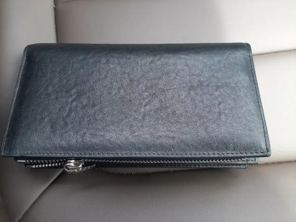 Dompet pria goldlion