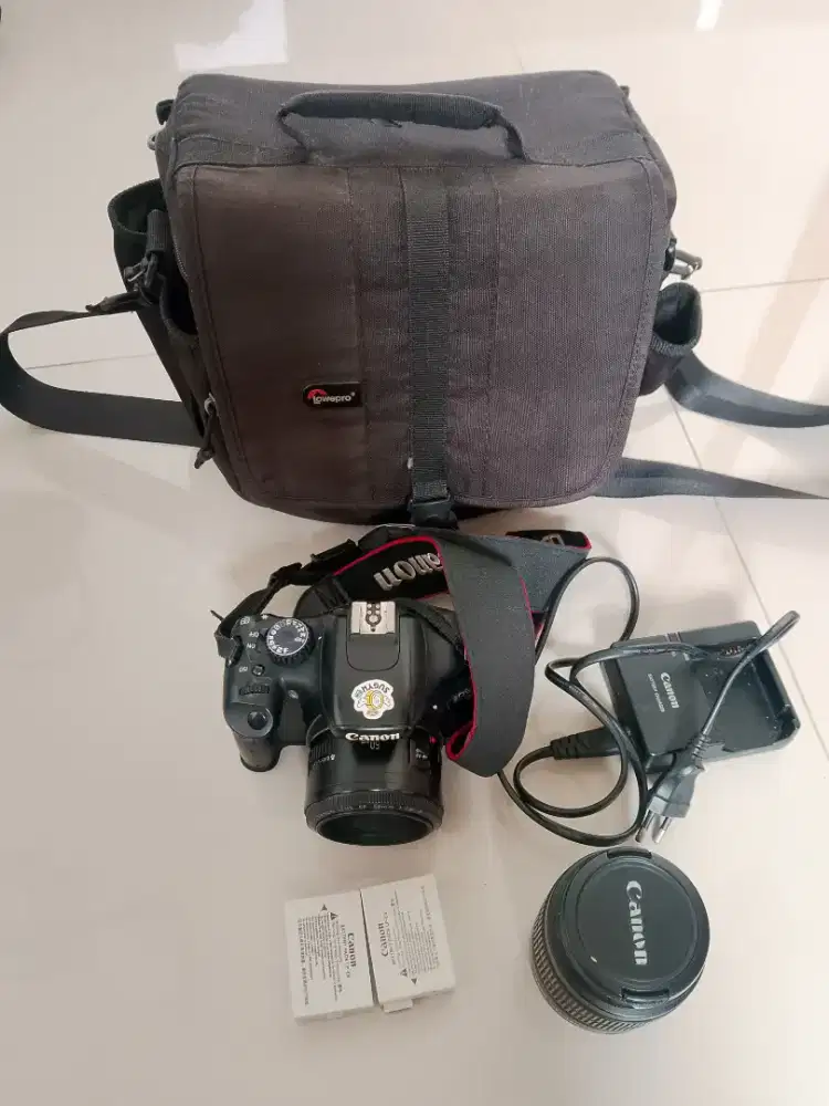 Jual Kamera Canon 550D Full Set Lensa Fix Lensa Kit Baterai Tas