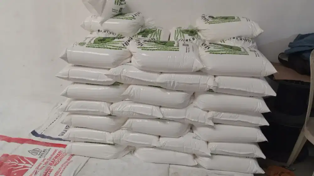 DICARI PEGAWAI PRIA untuk gudang tepung single usia 20-35 tahun