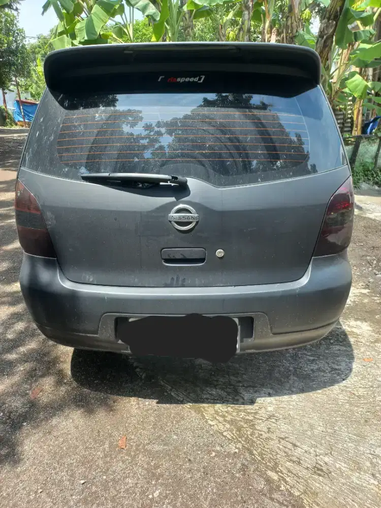 Nissan grand livina type SV manual 1,5