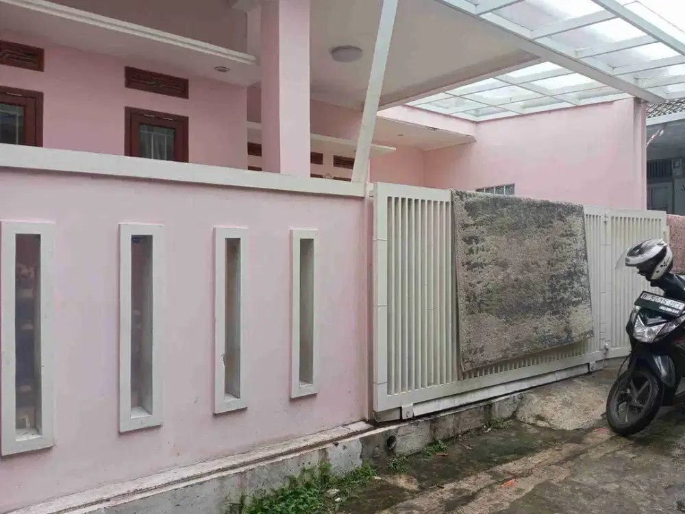 Rumah Minimalis Bangunan kokoh Full cor di permata Cimahi