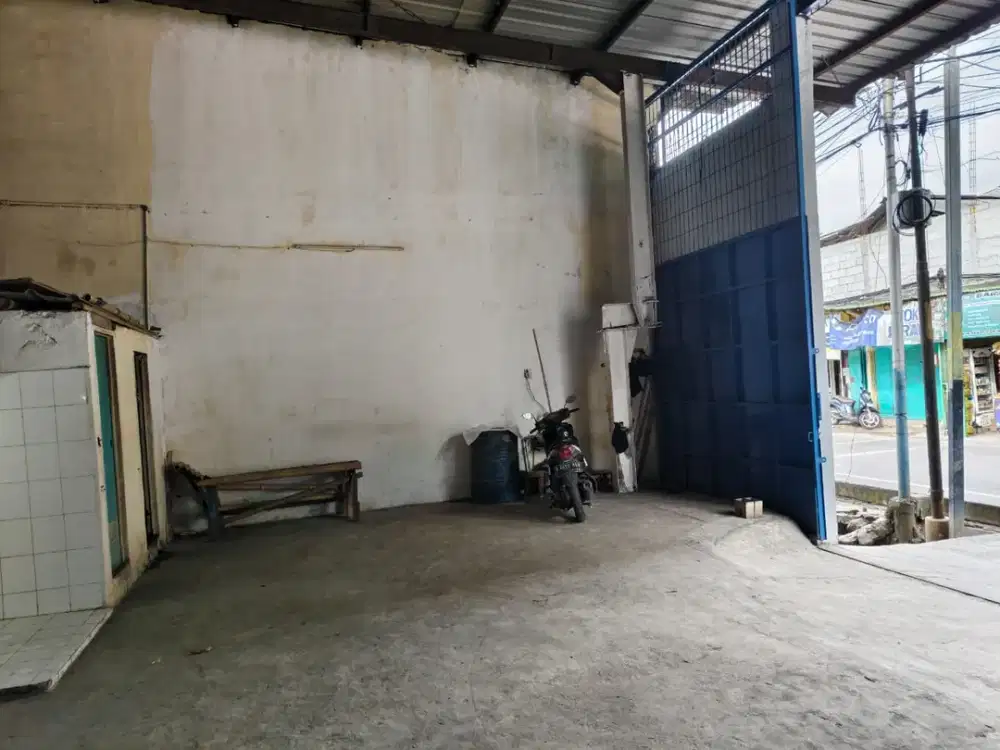 Gudang Kapuk dekat Pik luas 270 m ,akses kontainer