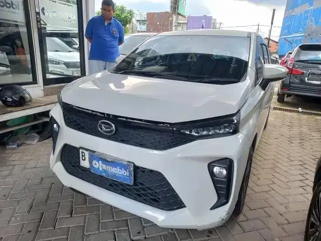 Pajak Panjang - Daihatsu Xenia 1.3 R Bensin-MT 2023 Putih