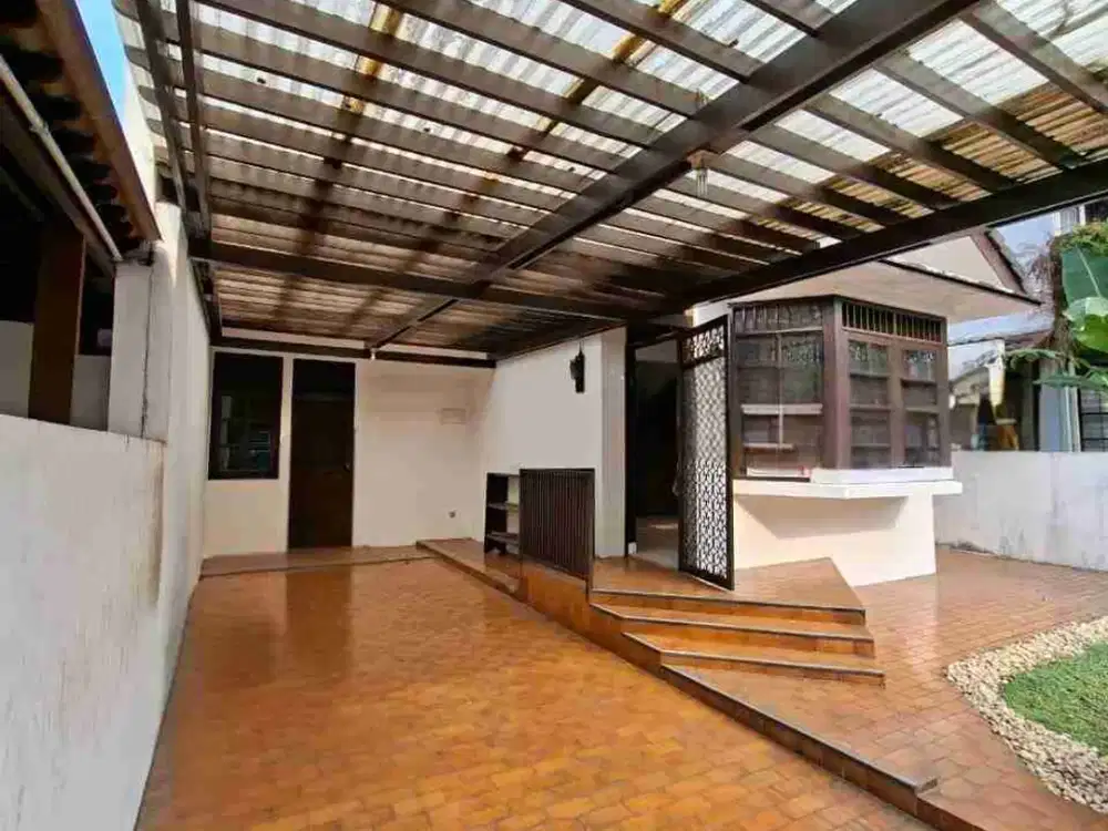 Dijual Rumah Siap Huni di Bintaro Sektor 2 -id