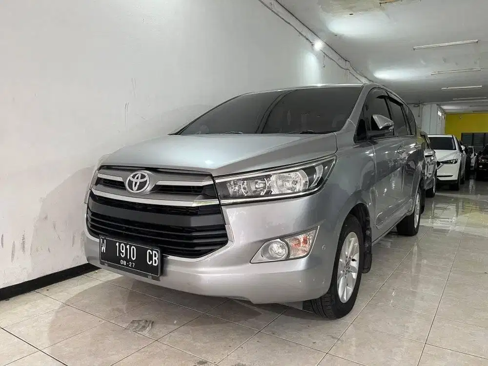 TOYOTA INNOVA REBORN V 2.4 SOLAR MATIC 2017