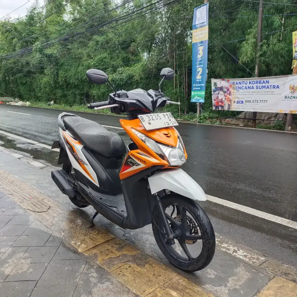 Honda Beat Fi 2013 Lengkap Bagus Mesin Aluss