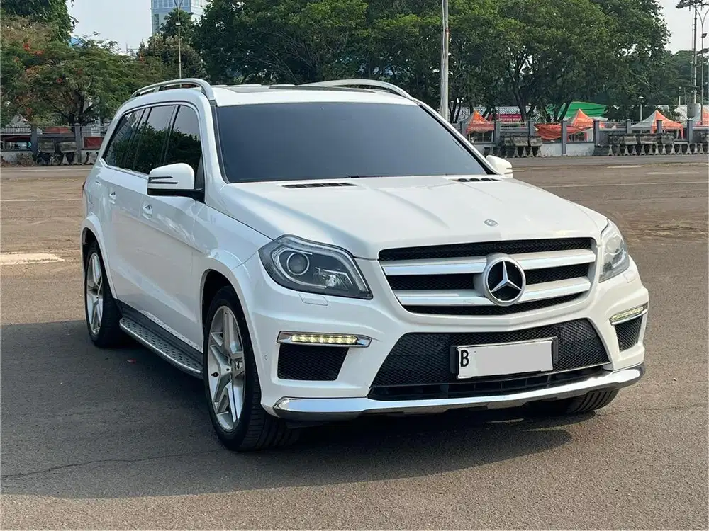 TERMURAH!! MERCY GL400 AT PUTIH 2014