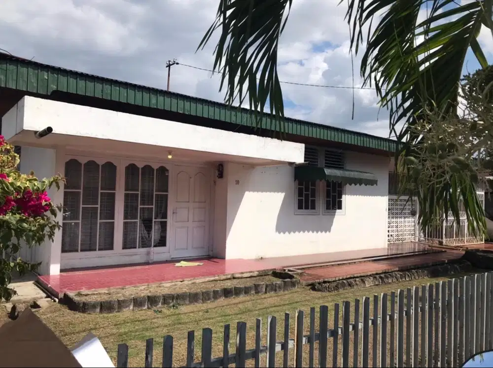 Sewa Rumah dekat Jl. Dahlia 25.000.000/tahun