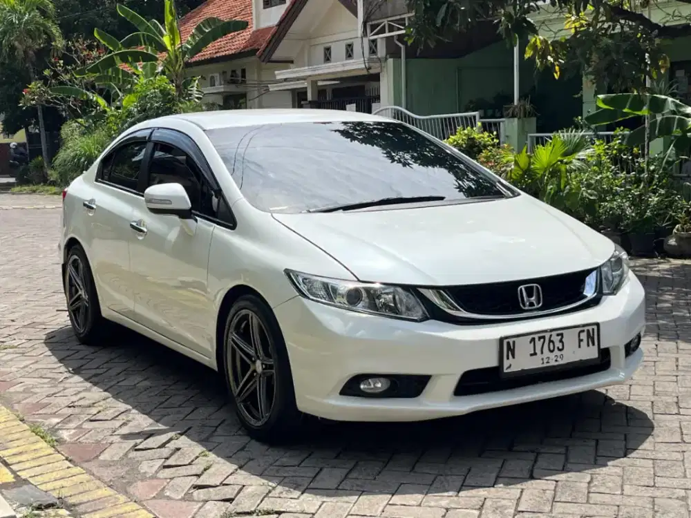 HONDA CIVIC 1.8 FB 2015