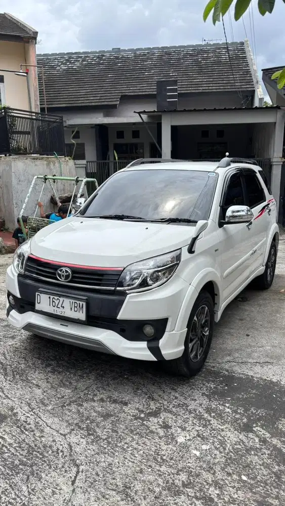 Toyota Rush 2017 Bensin