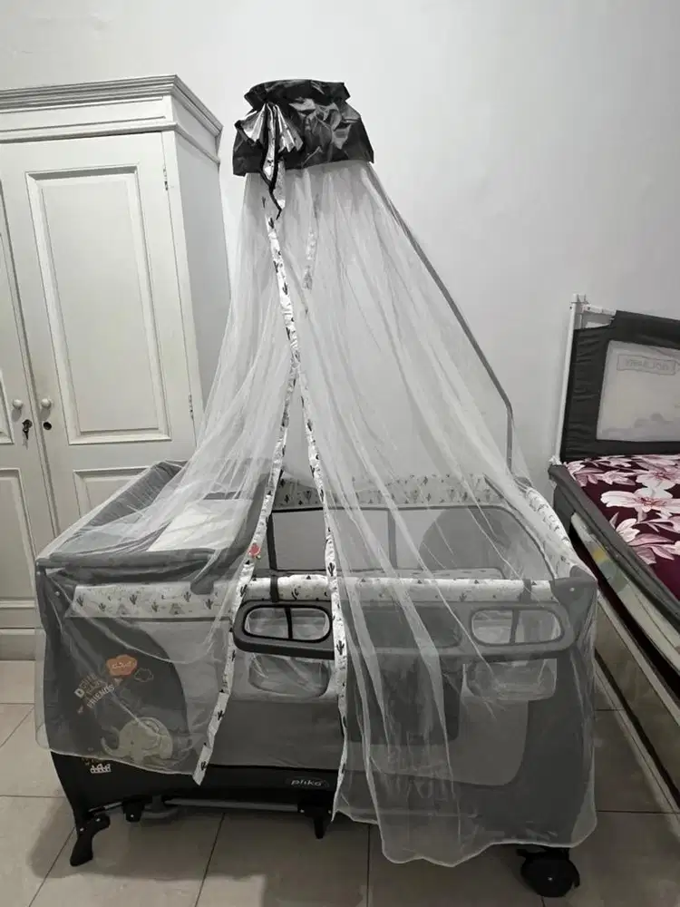 Box baby / ranjang bayi merk Pliko