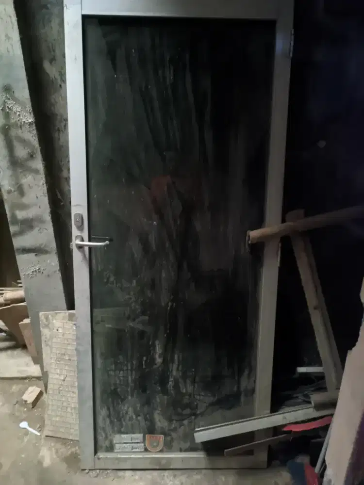 Pintu Aluminum Kaca Tebal 210 x 90 x 5