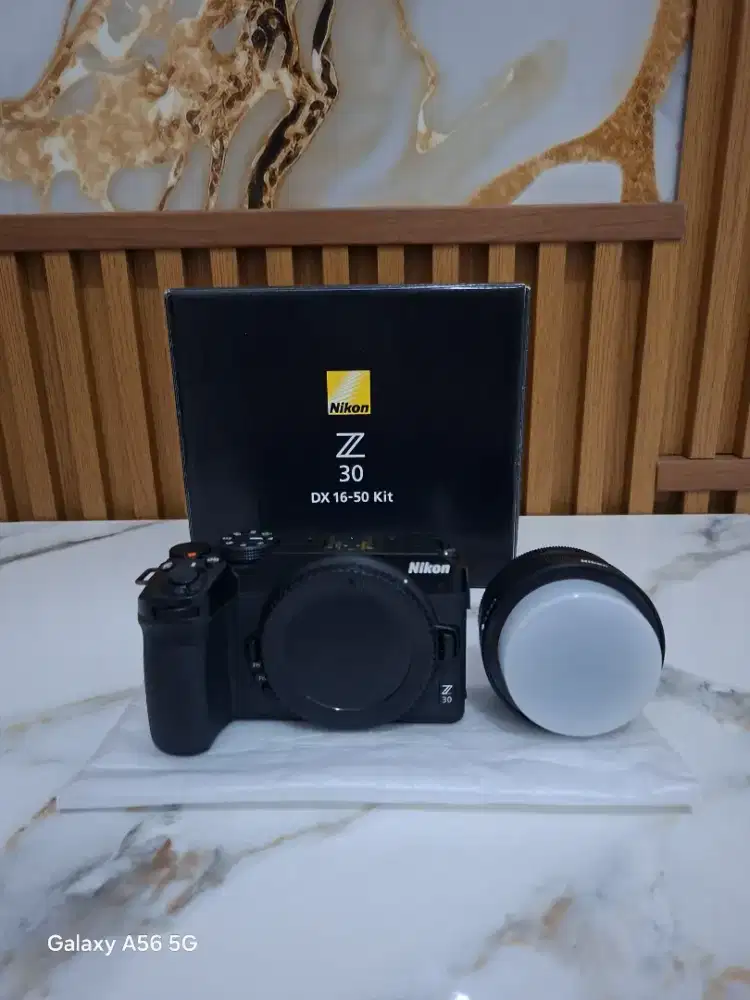 Nikon z30 with lens kit 16-50 mirrorless