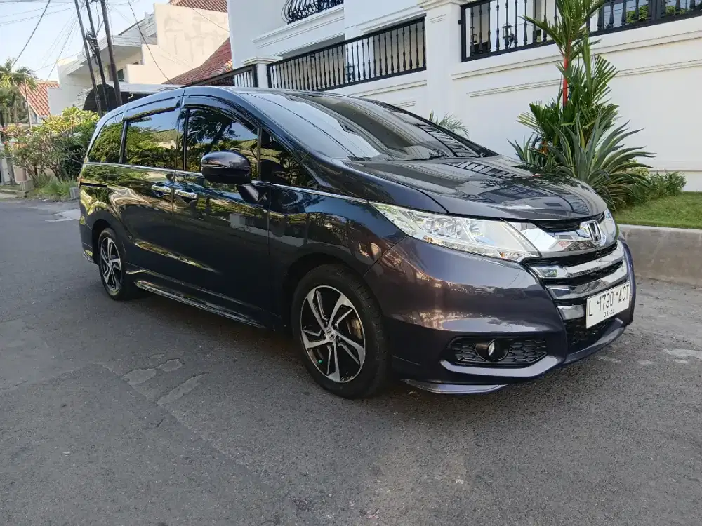 HONDA ODYSSEY 2.4 E CVT 2015