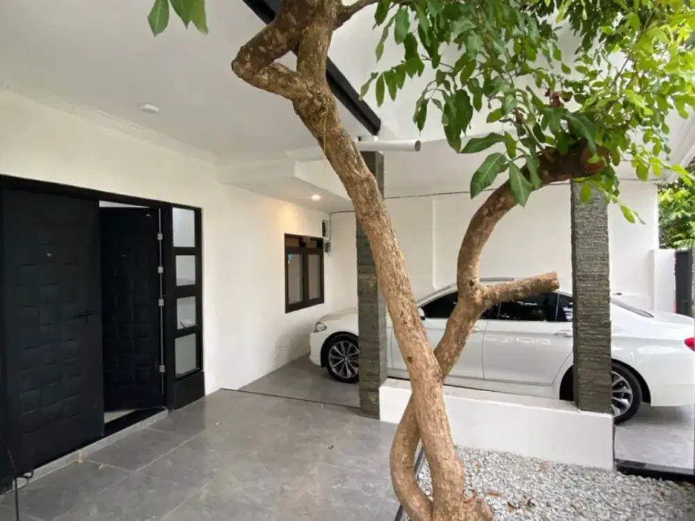 478. Murah ! Dijual Rumah 2 Lantai di Perum Komplek Perdagangan Karang Tengah Kota Tangerang Siap Huni