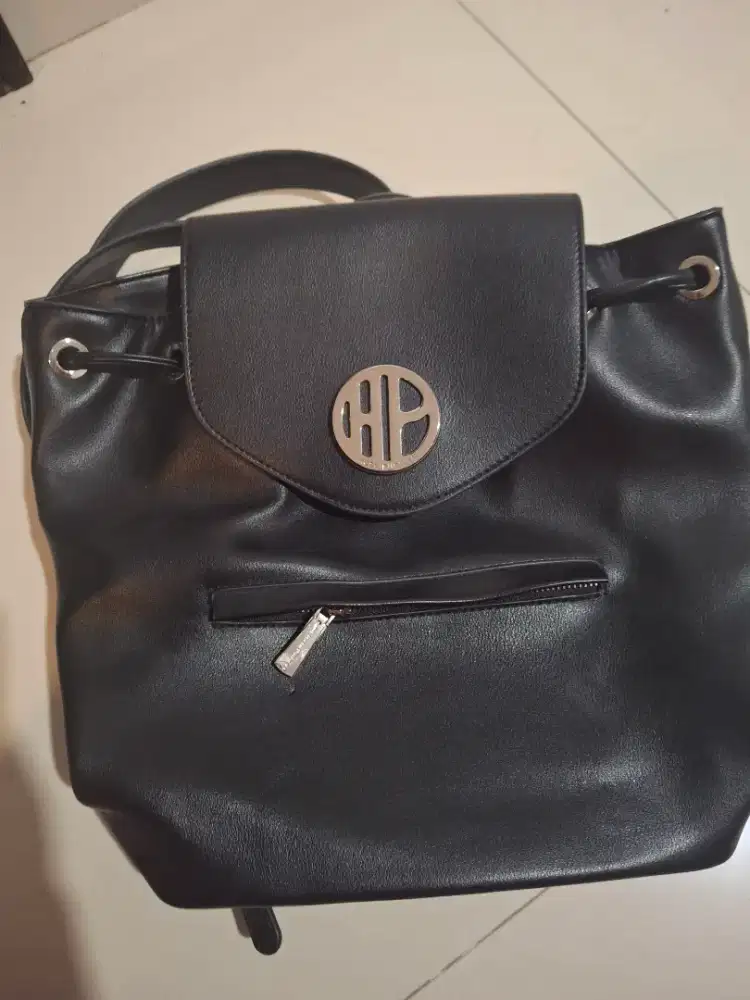 Jual santai Tas hush puppies baru dipakai 1x