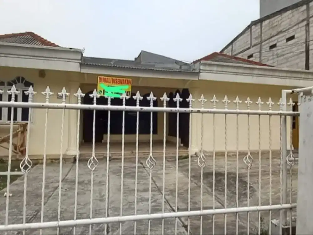 DI SEWA KAN RUMAH LUAS DAERAH PEJATEN BARAT