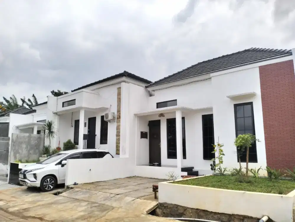 Rumah banyumanik bisa kPR dekat jalan toll semarang