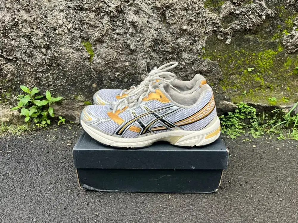 Sepatu Asics Gel 1130 White Black Gold