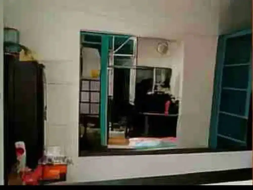 DIJUAL CEPAT:  Rumah klasik siap huni di sayap jalan sunda Bandung