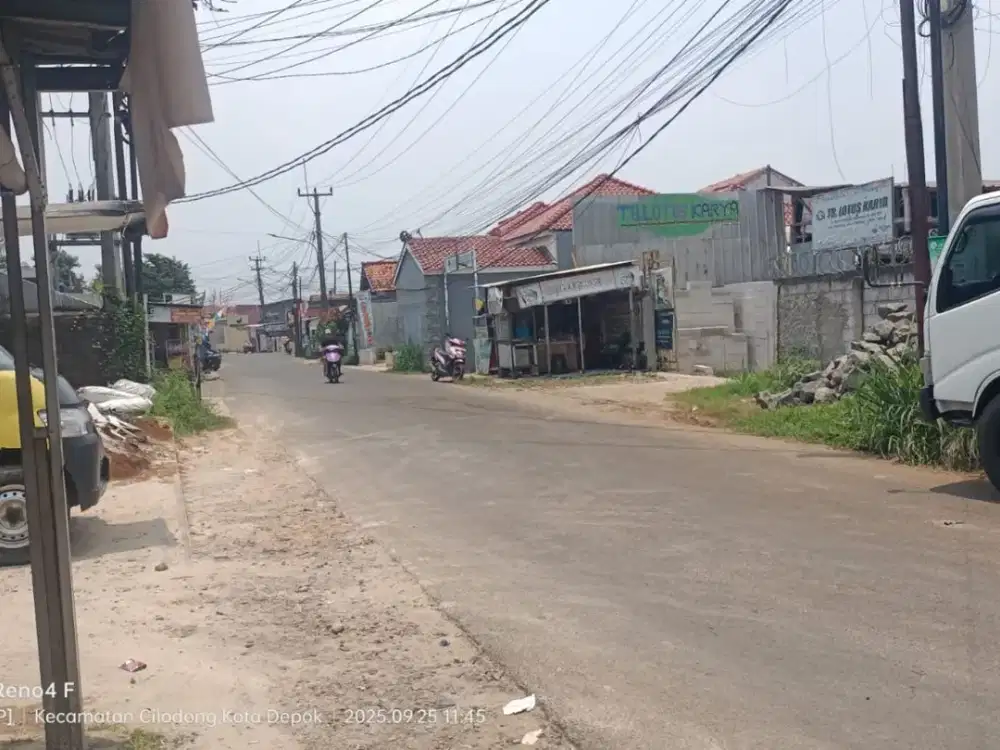 Tanah 400 m2 sewa cocok untuk usaha di Kalimulya Depok