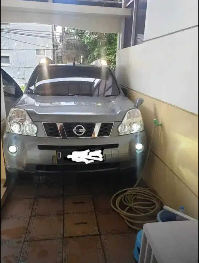 Nissan X-Trail XT 2.5 CVT   istw orsinil mulus 113 ,5 jt