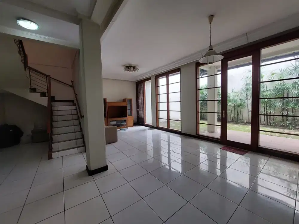 Rumah Dalam Komplek Kumala Garden. Dekat Tol.Pasteur