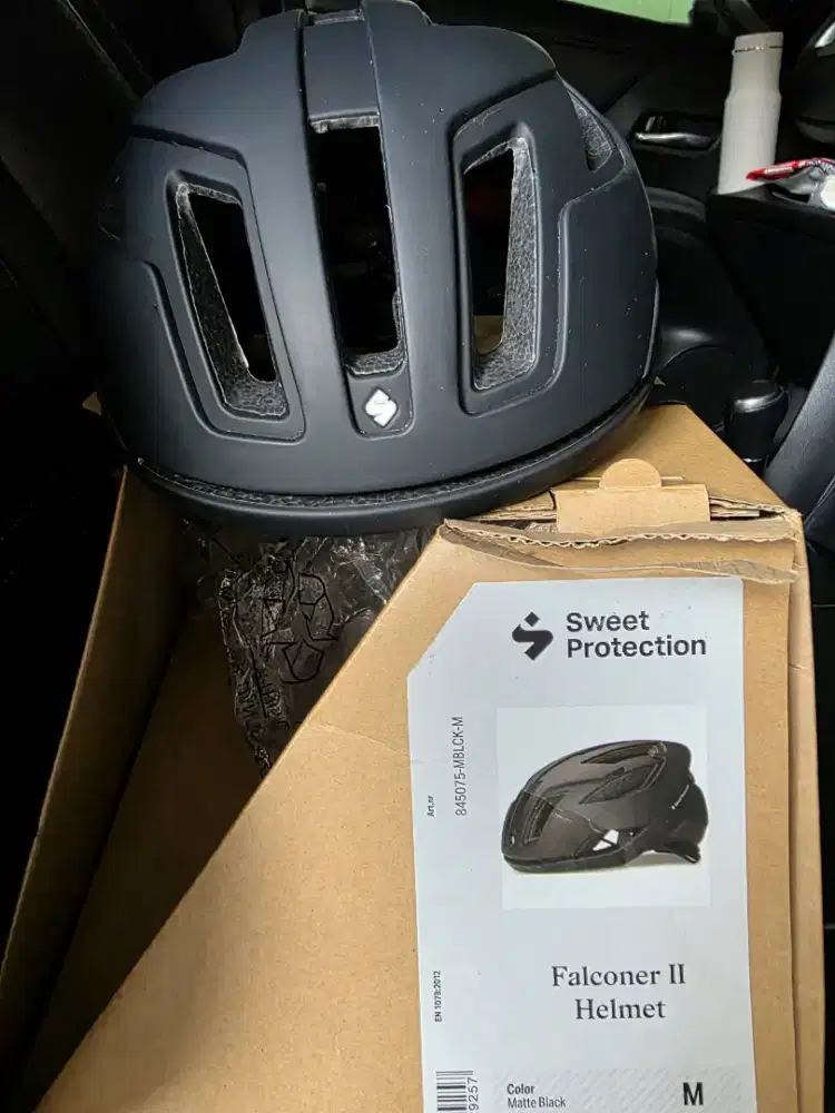 Helm Sepeda Sweet Protection Falconer II uk M