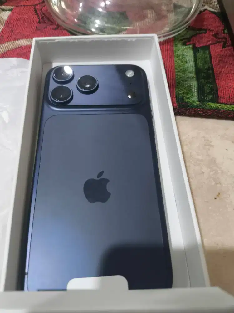 Iphone 17 promax blue 256 Thailand (baru)