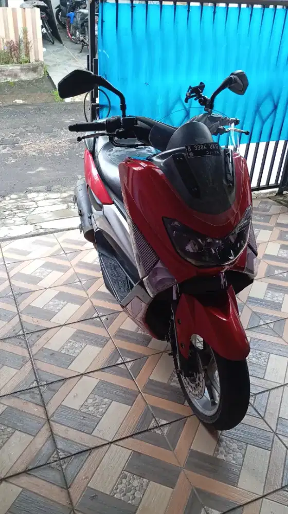 Jual nmax 2015 mesin Oke,pajak mati 2th,plat mati bulan ini