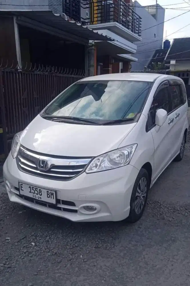 honda freed second berkualitas new