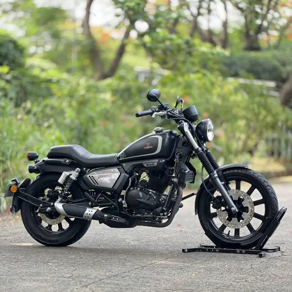 BENELLI MOTOBI 200 EVO 2022 HITAM KM 4K PAJAK PANJANG SUPER GRESS