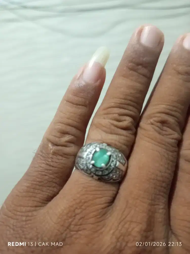 Natural Zamrud ring perak
