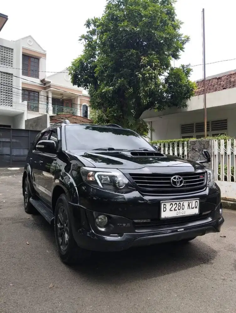 FORTUNER 2.5 TRD VNT AT 2014