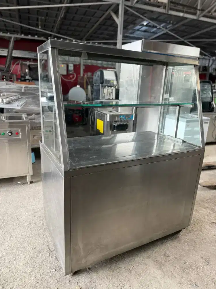 ETALASE KACA/BOOTH JUALAN/GEROBAK

Dimensi 120x70x85-155
Harga 3,6jt