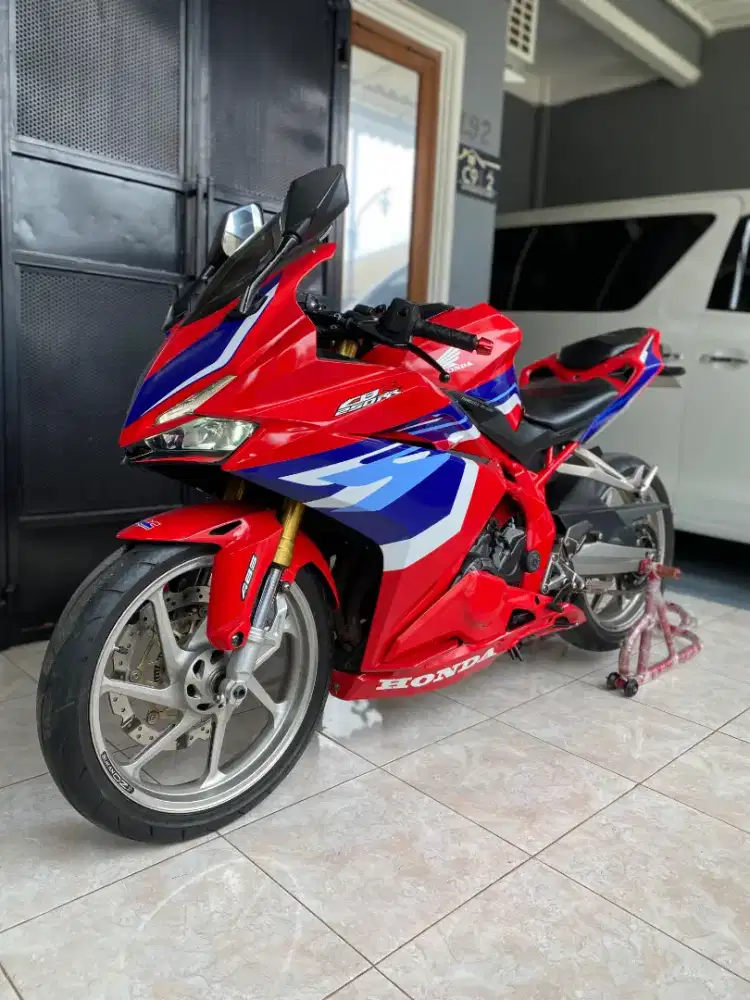 Honda CBR250RR ABS low km
