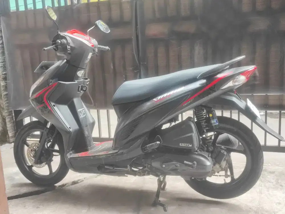 Vario 110 FI ISS 2018  (VARIO AGNES)