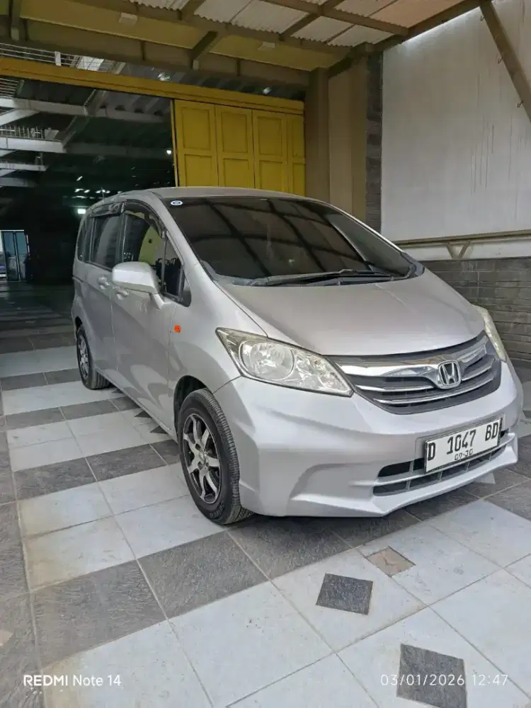 Km 80 RIBU, siap pakai HONDA FREED istimewa, Tahun 2012, JOK ORI