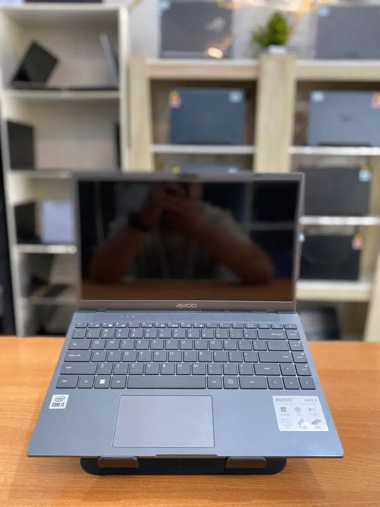 AXIOO HYPE 3 14INC FHD COREI3 GEN 10 RAM 8GB SSD 256GB CANTIK MULUS OK