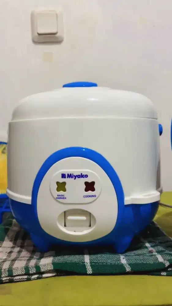 Di jual Rice Cooker mini anak kos