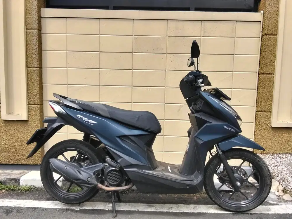 Honda Beat deluxe tahun 2023 surat surat komplit B dki